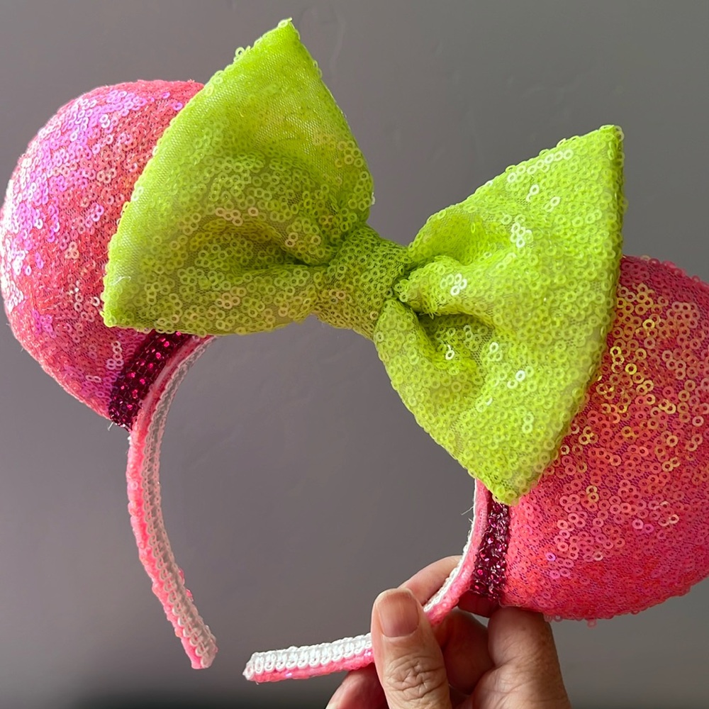Minnie Mouse Ears